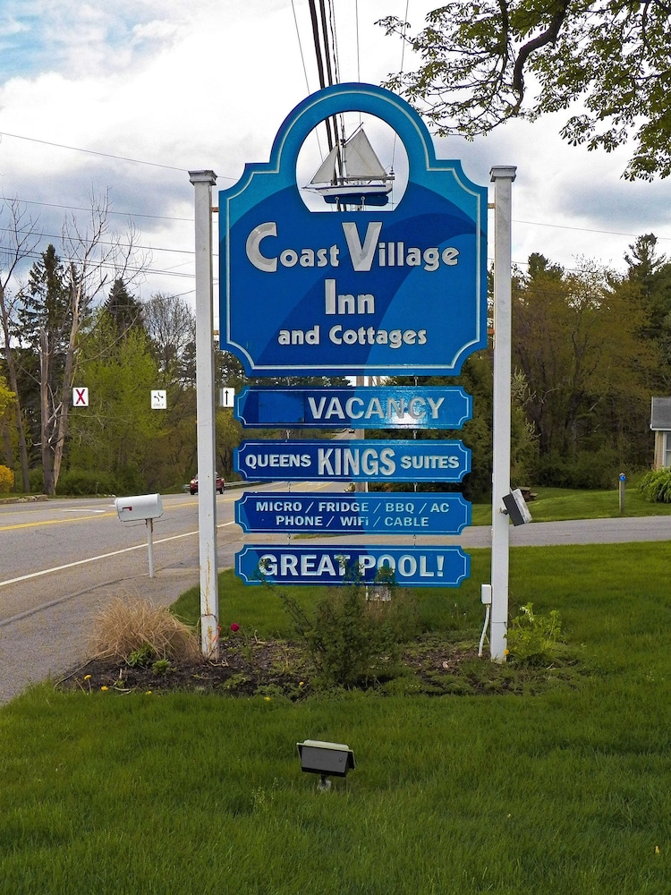 coast village inn and cottages