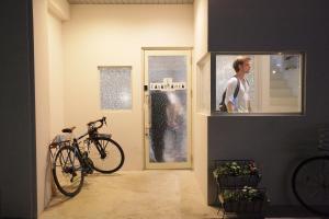 casa blanca guesthouse hostel