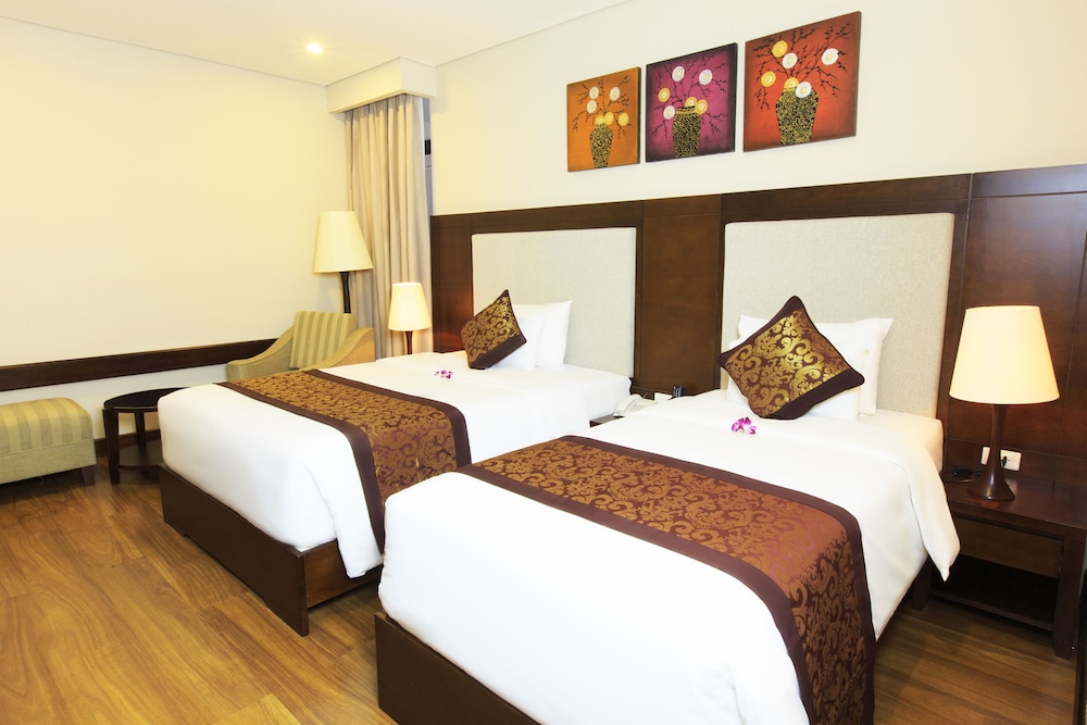 minh toan galaxy hotel