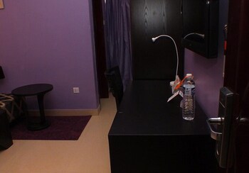 ellis suites limited