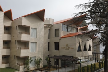 hotel arif castle