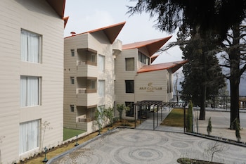 hotel arif castle