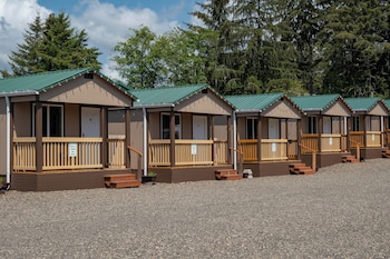 far west rv park and cabins