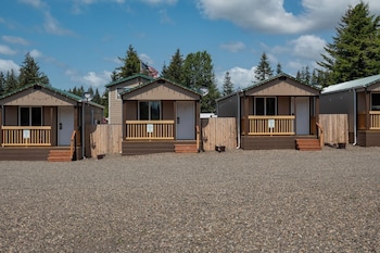 far west rv park and cabins
