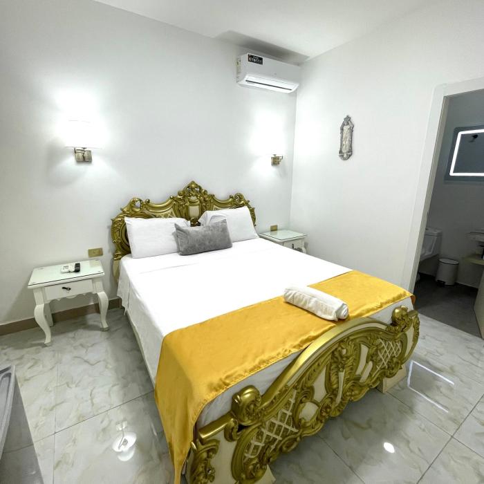 hotel the royalty inn