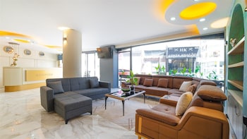 Marina Homes,,3 star