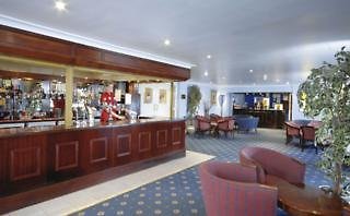 flexistay reading west aparthotel