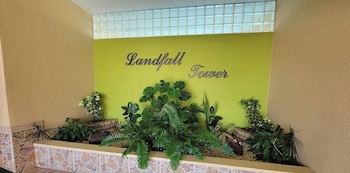 landfall 22