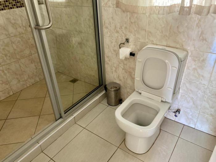 2 bedroomed apartment with en suite and kitchenette 2067