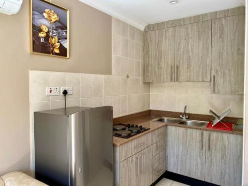 2 bedroomed apartment with en suite and kitchenette 2067