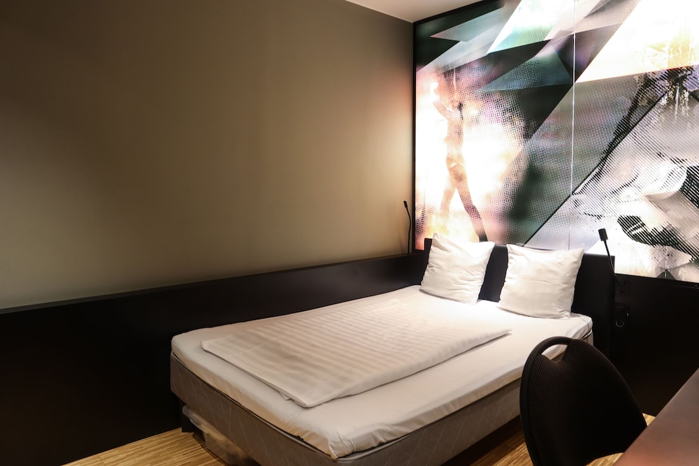 comfort hotel xpress stockholm central