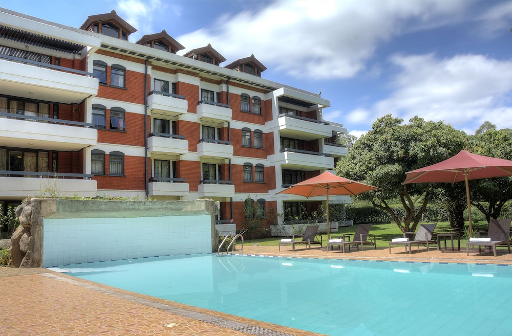heri heights hotel apartments surestay collection by bw