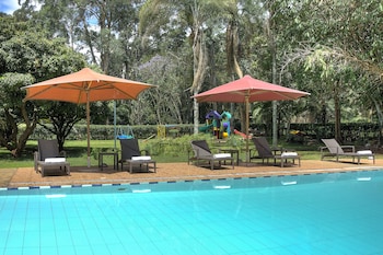 heri heights hotel apartments surestay collection by bw