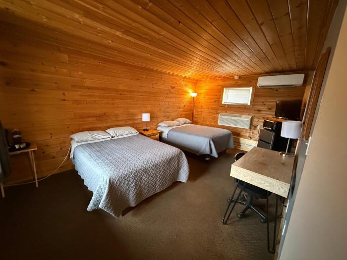 rustic inn