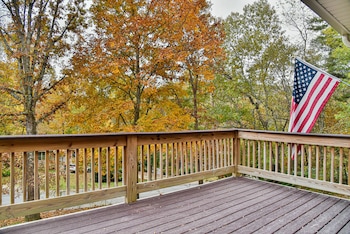 Forest Run - 4 Bedrooms With Hot Tub,,3 star