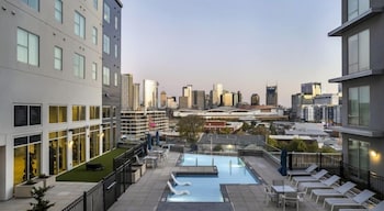 beverly hills penthouse suite