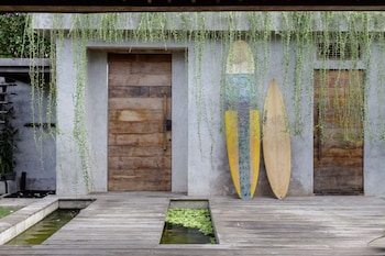 pritidaya private pool villa canggu by oxo