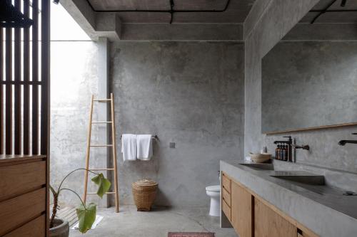 pritidaya private pool villa canggu by oxo