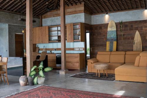 pritidaya private pool villa canggu by oxo