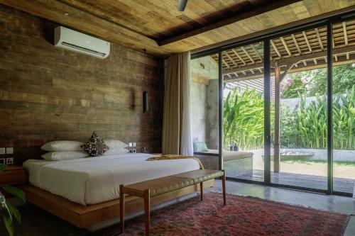 pritidaya private pool villa canggu by oxo