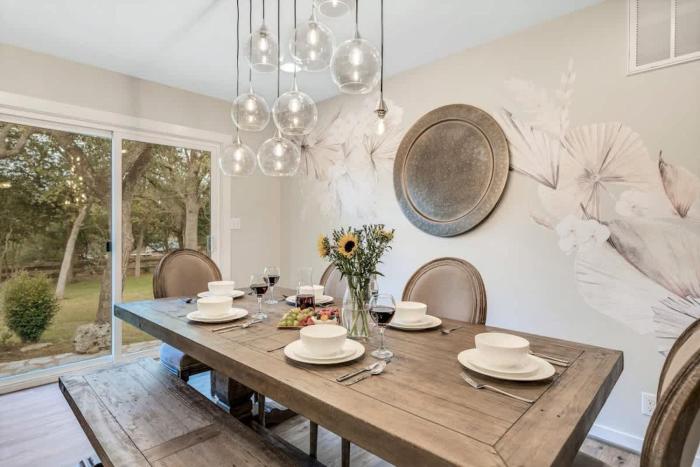 luxury home just 5 min from main st