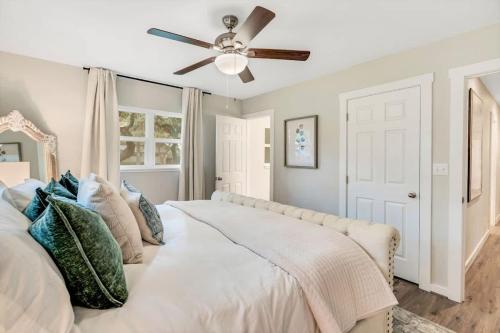luxury home just 5 min from main st