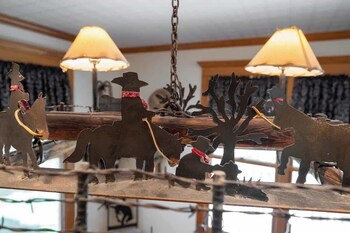 texas charm texana 15 min walk to main