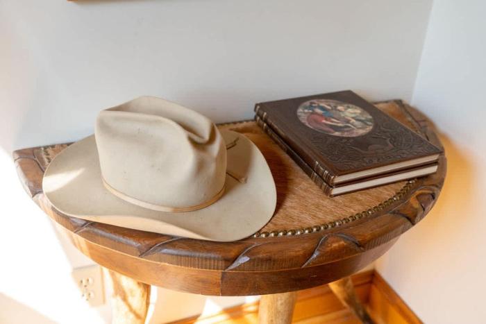 texas charm texana 15 min walk to main