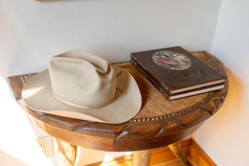 texas charm texana 15 min walk to main