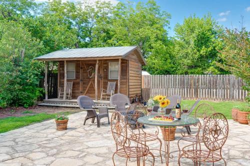 texas charm texana 15 min walk to main
