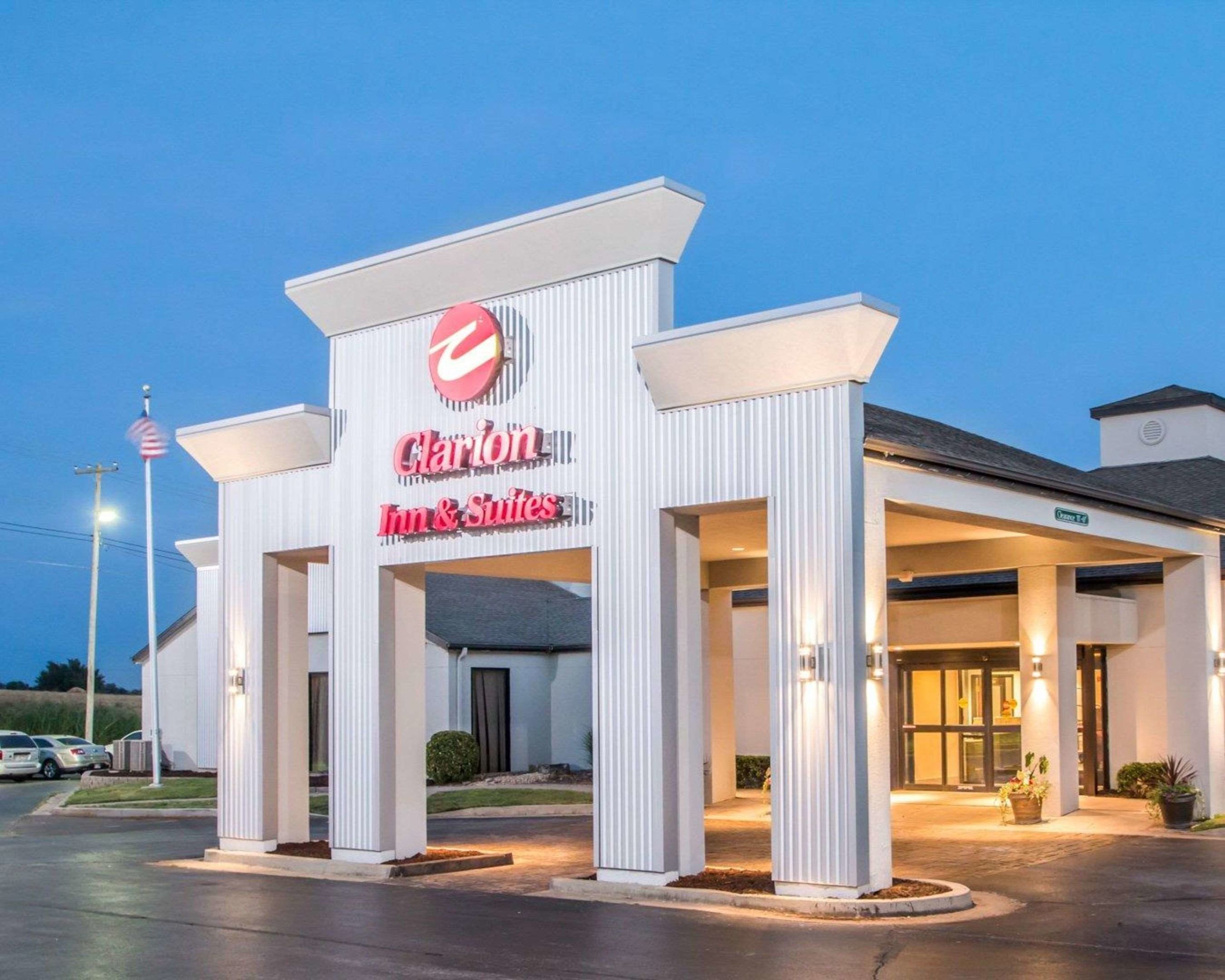 clarion inn and suites springfield