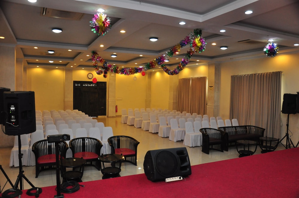 puri saron hotel denpasar