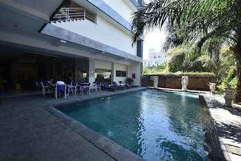 puri saron hotel denpasar