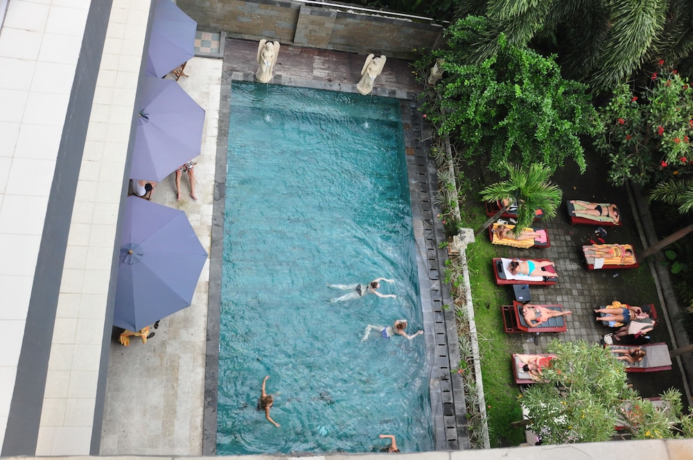 puri saron hotel denpasar