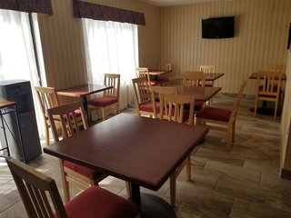 Travelodge By Wyndham Welland,Niagara Falls>>Niagara,2 star