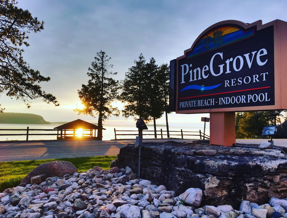 pine grove resort