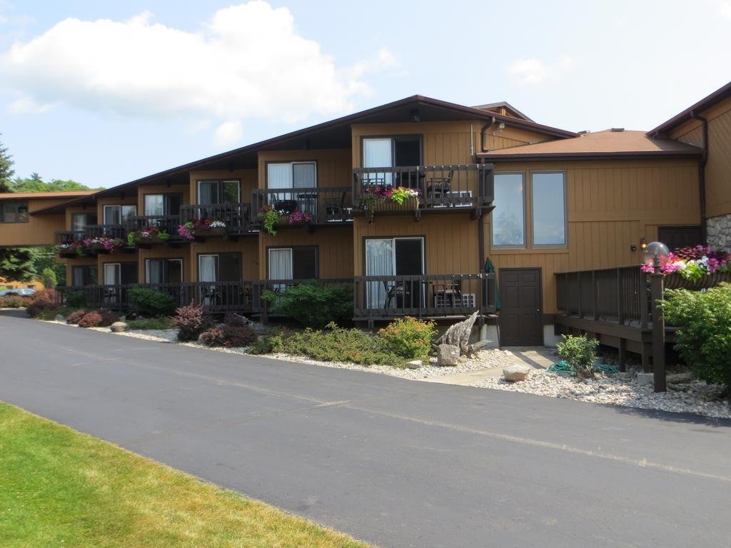 Pine Grove Resort,Fish Creek>>Ephraim,3 star