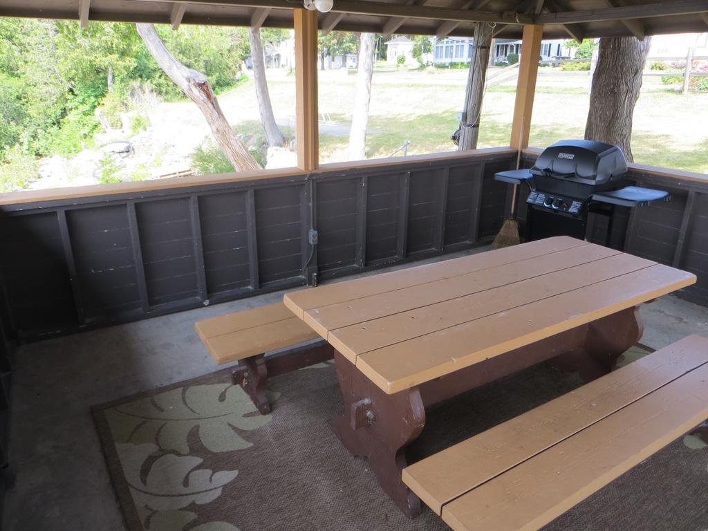 Pine Grove Resort,Fish Creek>>Ephraim,3 star
