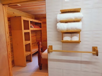 pinards mountain resort cottage 7