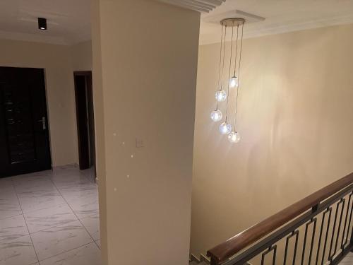 3 bed apartment sleeps 6 ensuites parking wifi