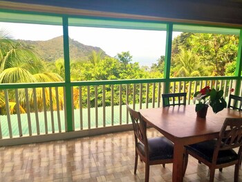 pinards mountain resort cottage 8
