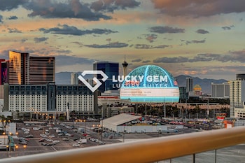 lucky gem penthouse suites at mgm signature