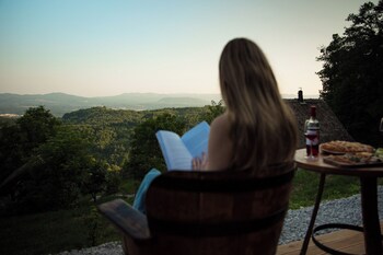 glamping paradise skatlar