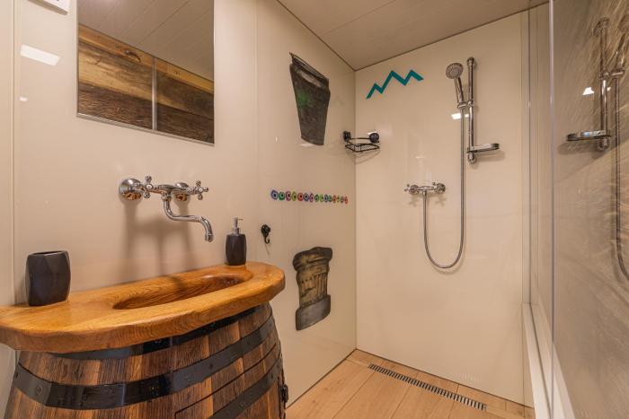 glamping paradise skatlar