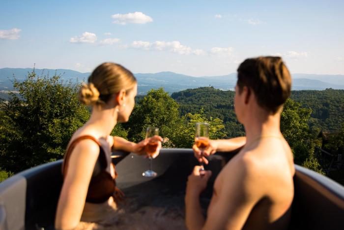glamping paradise skatlar