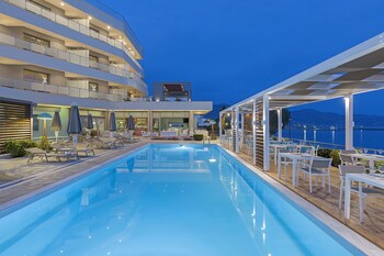 Anastasia Hotel & Suites Mediterranean Comfort,Karystos>>Evia,4 star