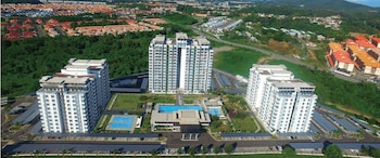Roomstay For 2 Pax,,2 star