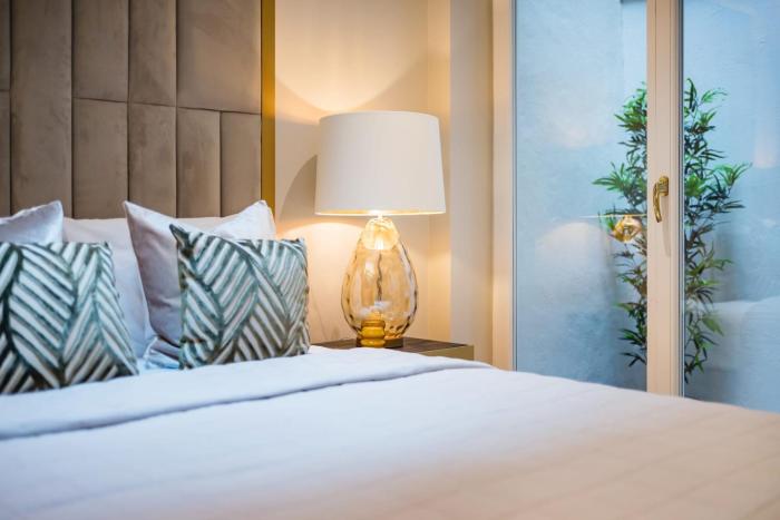 marble arch suites