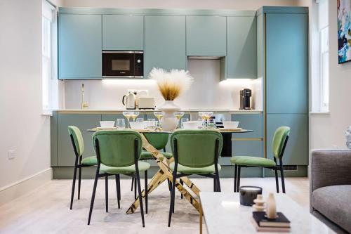 marble arch suites