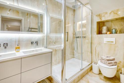 marble arch suites
